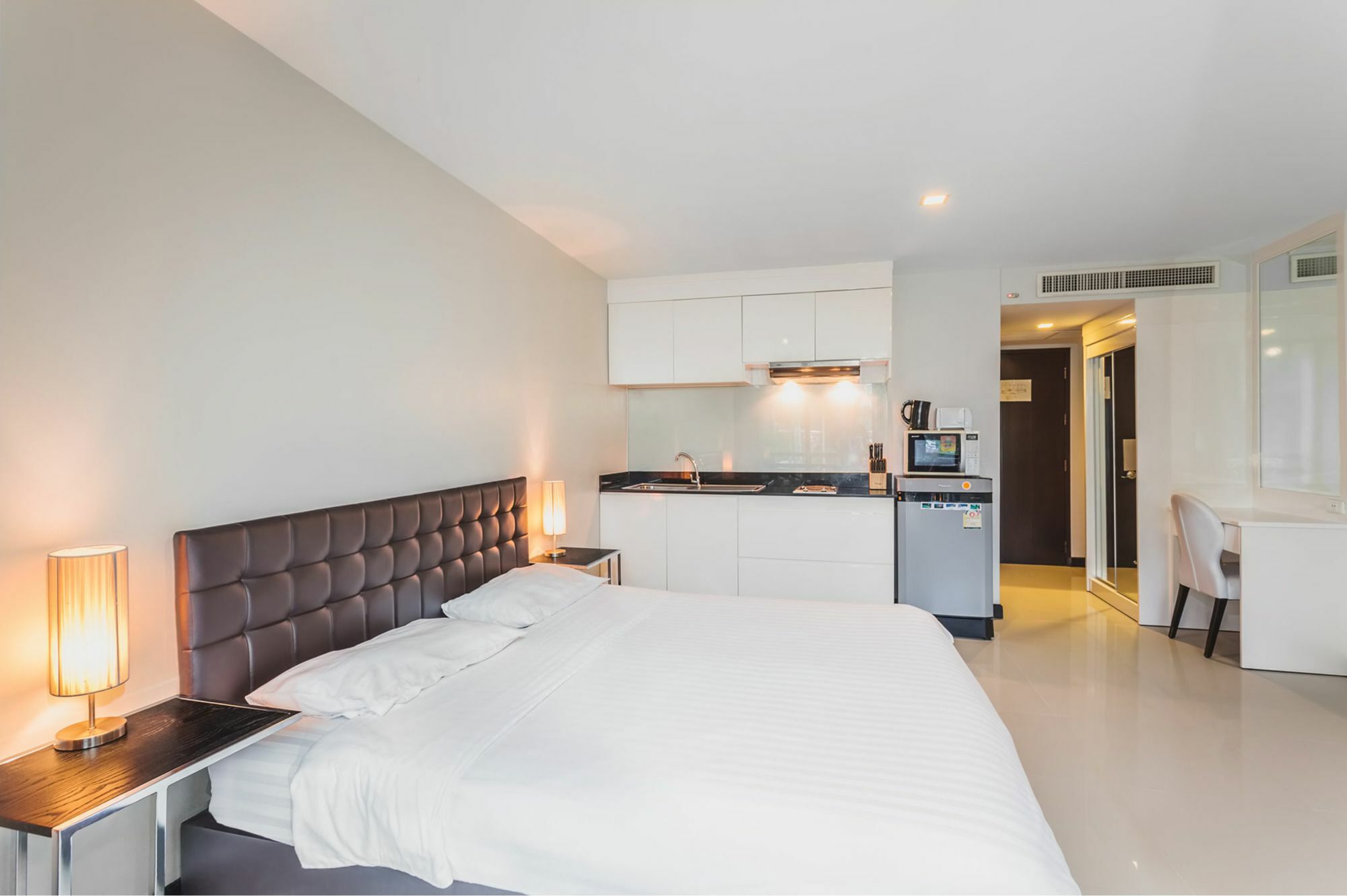 Condo In Bangtao In Kris Condo 402 Phuket Exterior foto